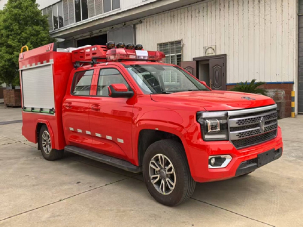 江鈴大道皮卡四驅器材消防車